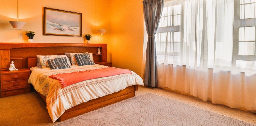 3 Bedroom Property for Sale in Bayview Western Cape